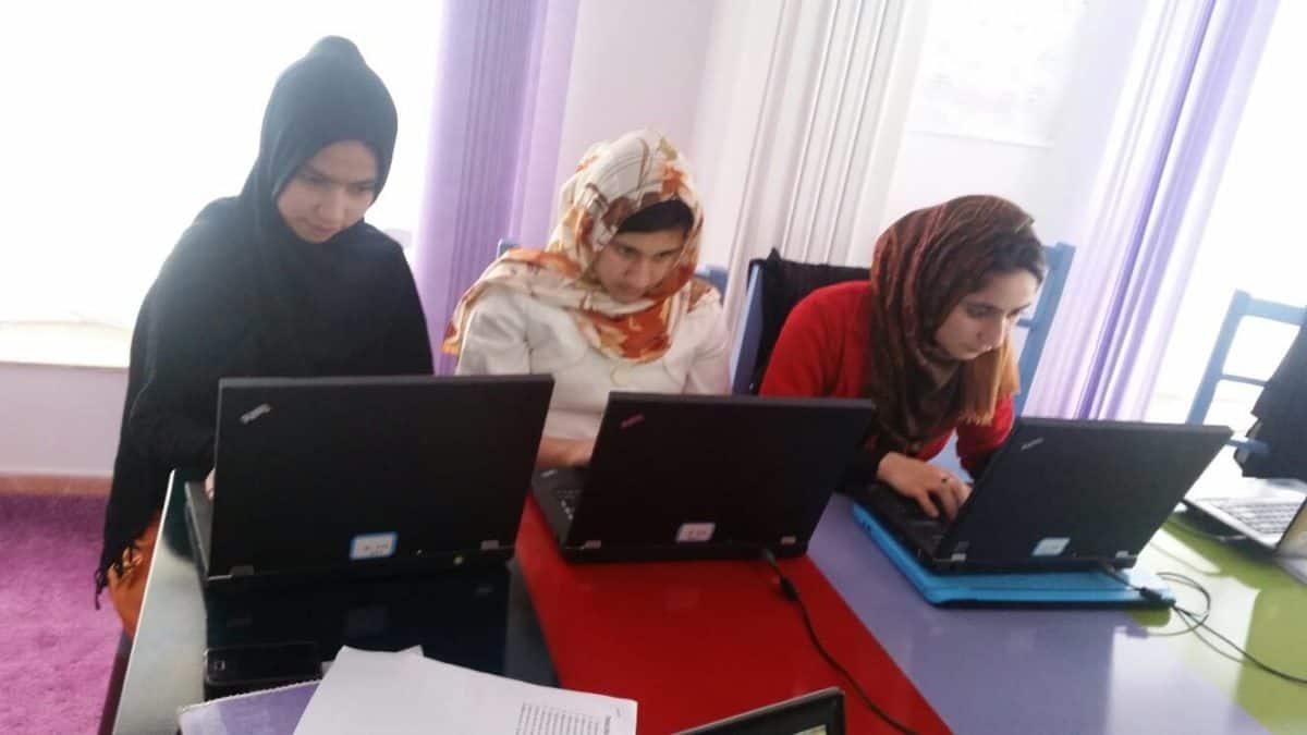 Code to Inspire Afghanistan Empowerment Women Technology Entrepreneur
